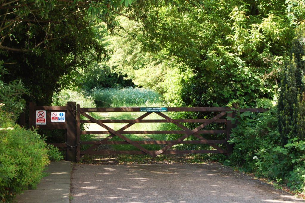 Hill Rise Entrance